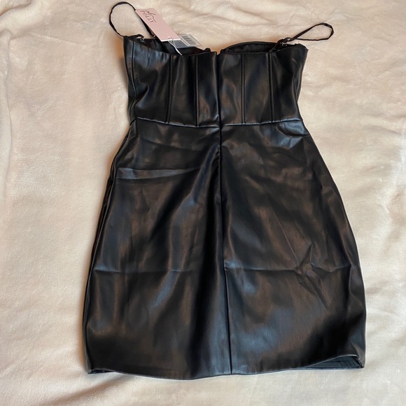 NEW WITH TAGS OH POLLY DARK SIDE DRESS - Picture 6 of 7